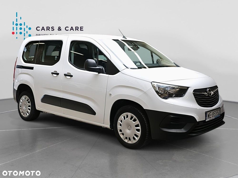 Opel Combo 1.5 DT Edition 102KM - 17