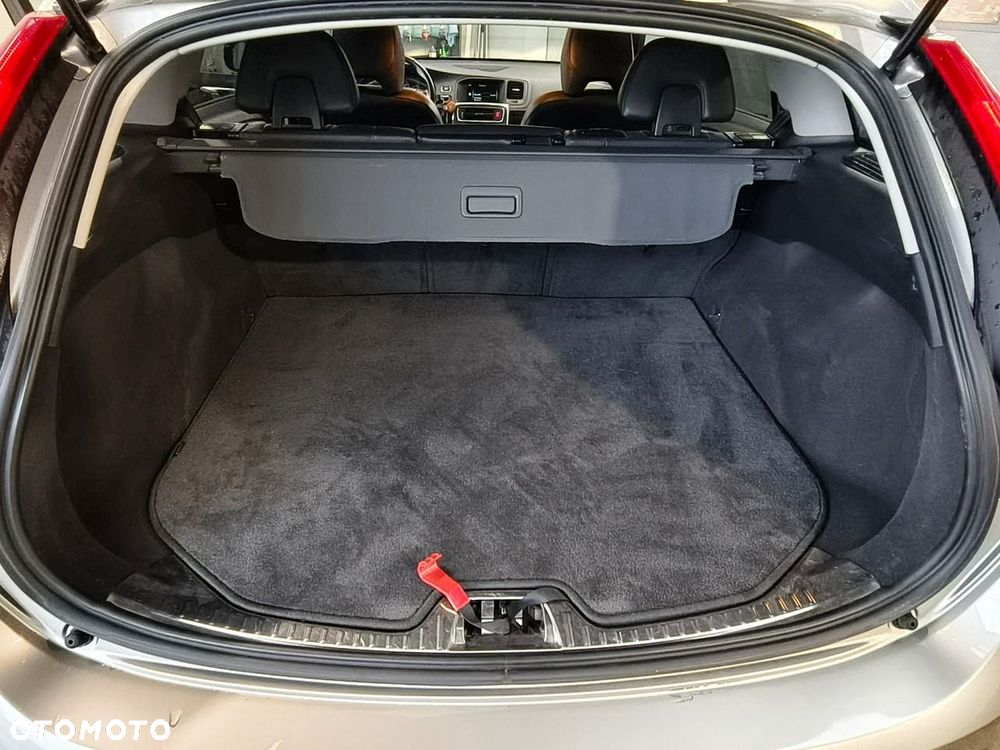 Volvo V60 - 19