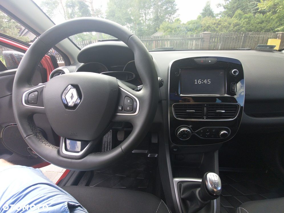 Renault Clio Cargo 1.2 16V 75 Extra - 16