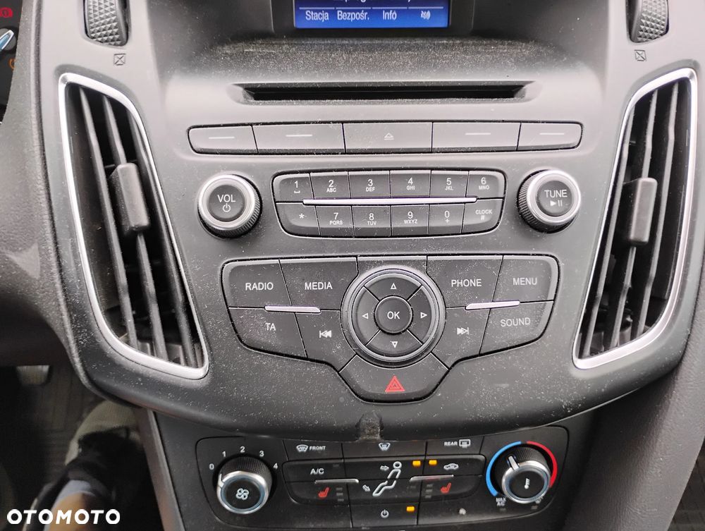 Ford Focus - 16