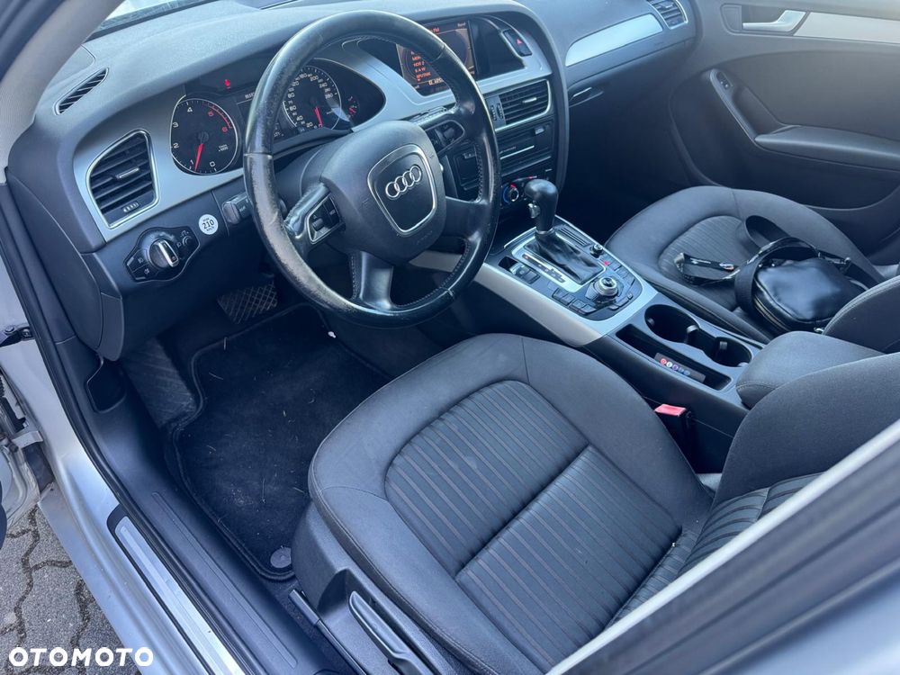 Audi A4 Avant - 6