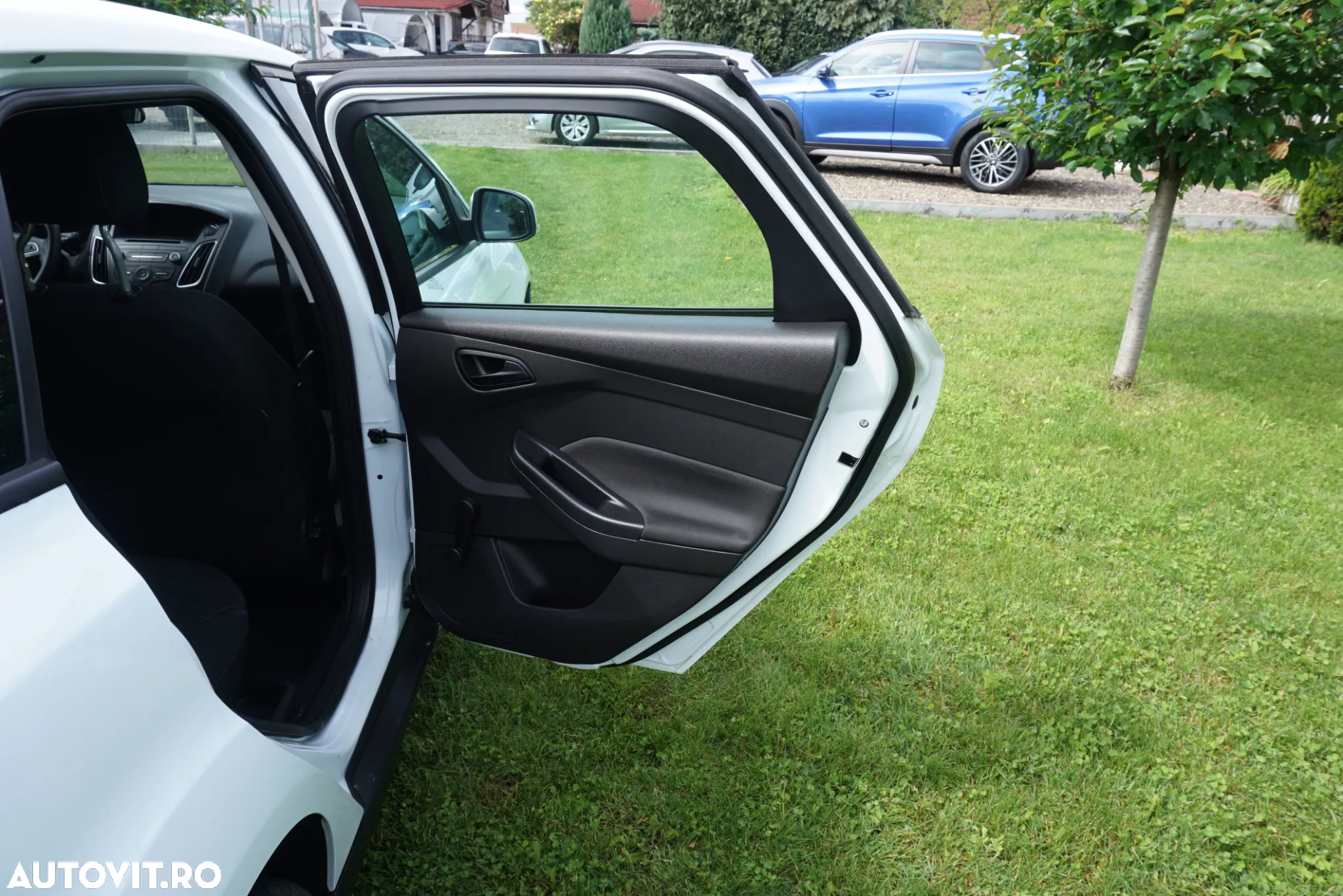 Ford Focus 1.0 EcoBoost Start Stop Trend - 11