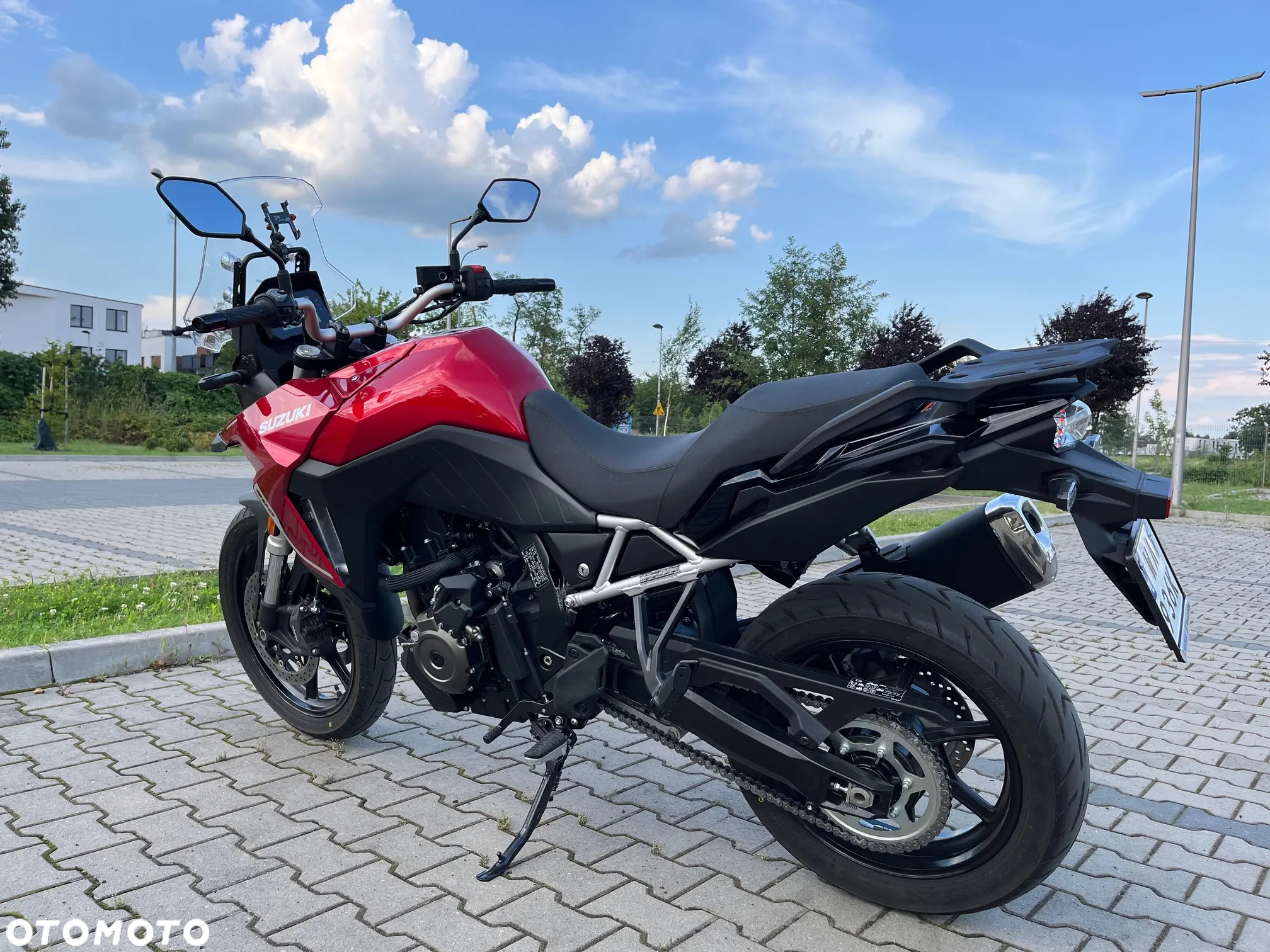 Suzuki DL - 9