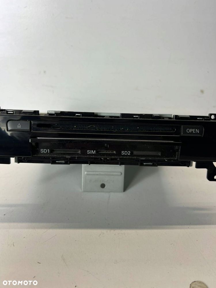 4G0 035 670 L Stacja multimedialna Audi A7 S7 4G - 2