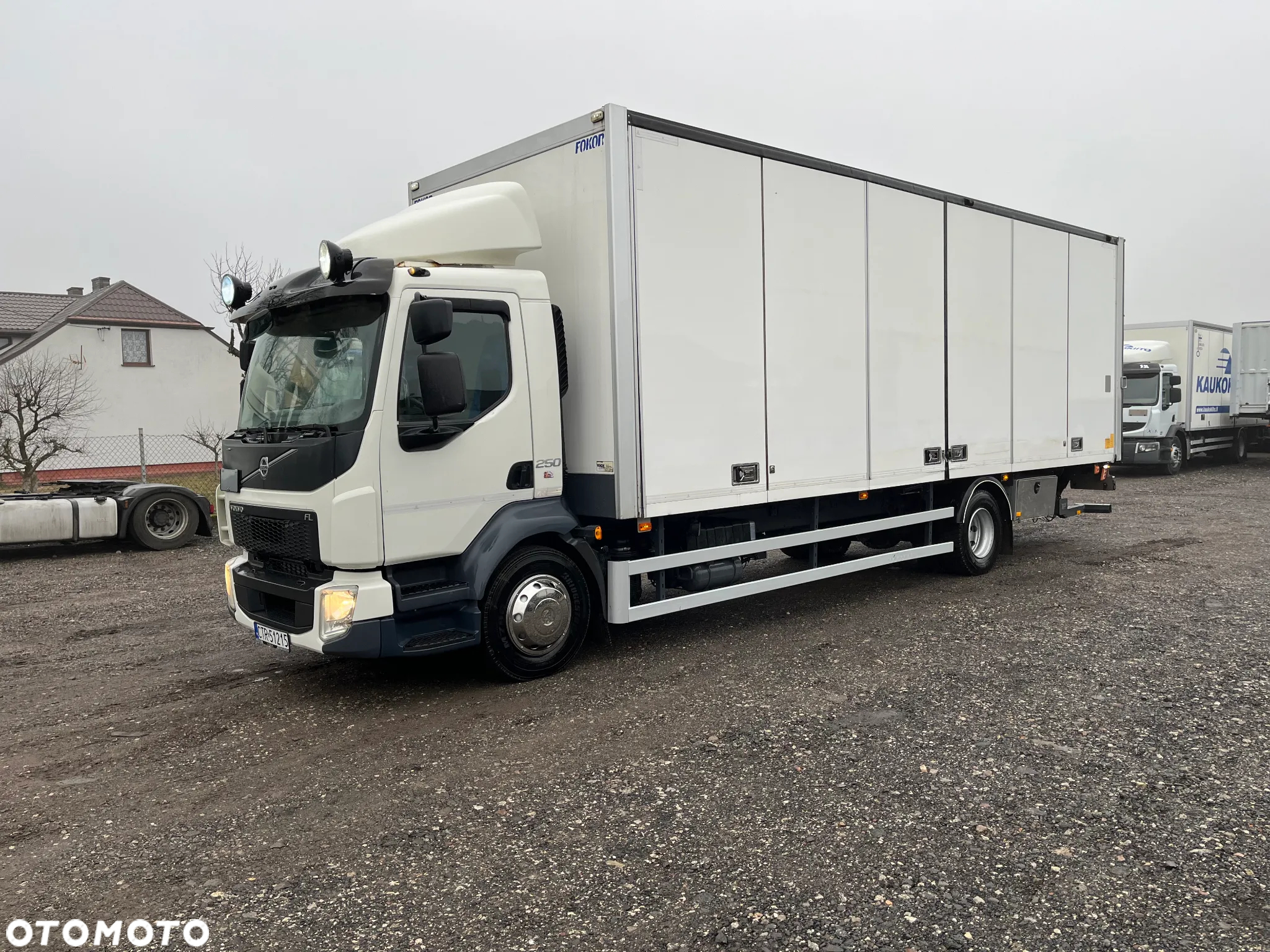 Volvo - 2