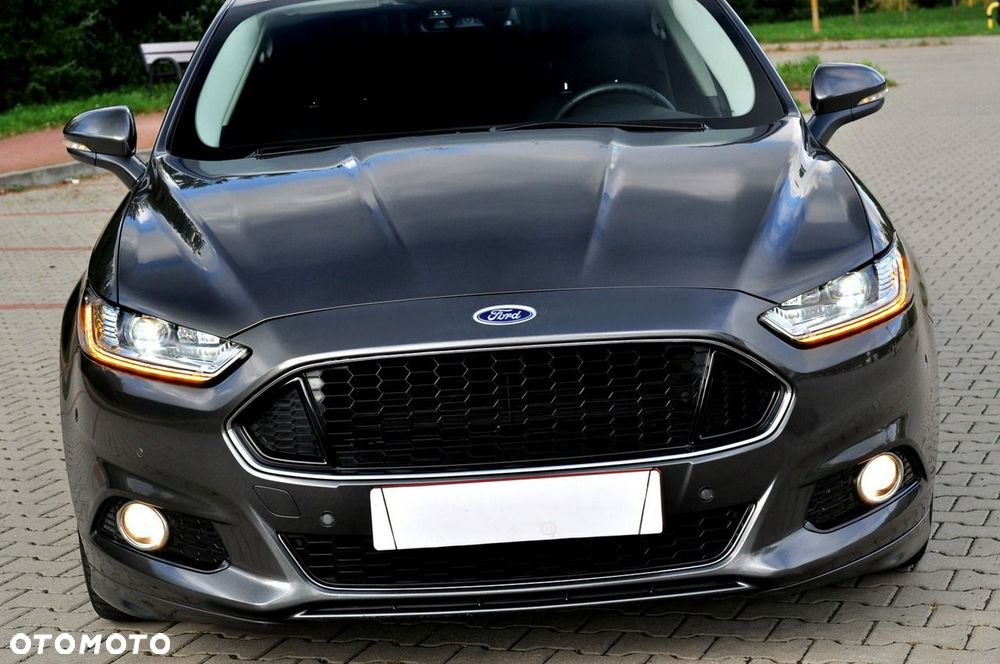 Ford Mondeo 2.0 TDCi STart-Stopp ST-Line - 38
