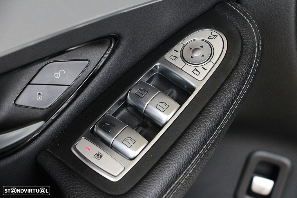 Mercedes-Benz GLC 250 d Coupé AMG Line 4-Matic - 33