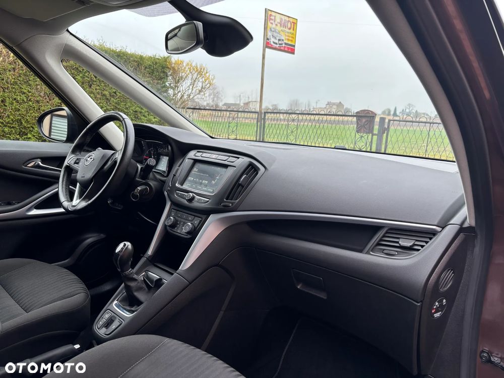 Opel Zafira Tourer 1.4 Turbo Selection - 18