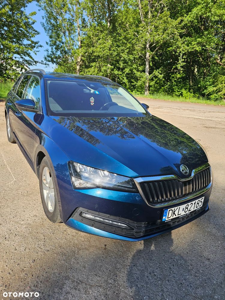Skoda Superb 2.0 TDI SCR Ambition DSG - 2