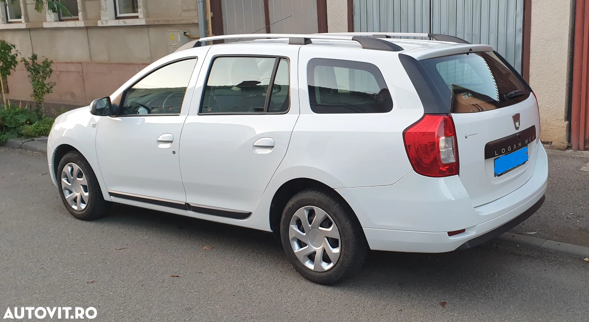 Dacia Logan MCV 0.9 TCe 90 CP Laureate - 3