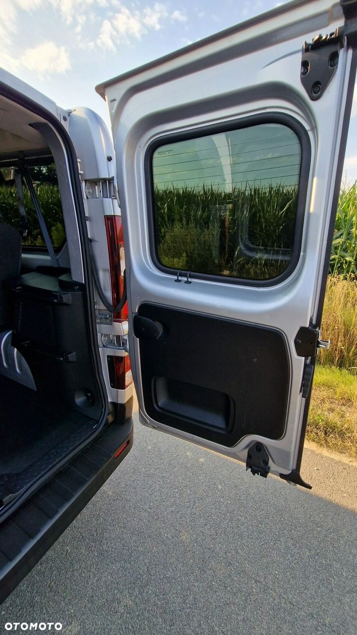 Renault Trafic - 33