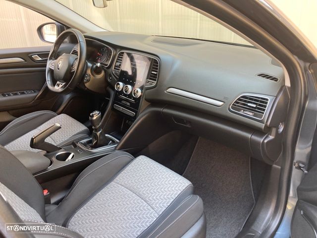 Renault Mégane Sport Tourer 1.5 Blue dCi Limited - 33