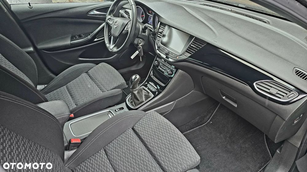 Opel Astra 1.4 T Dynamic - 14