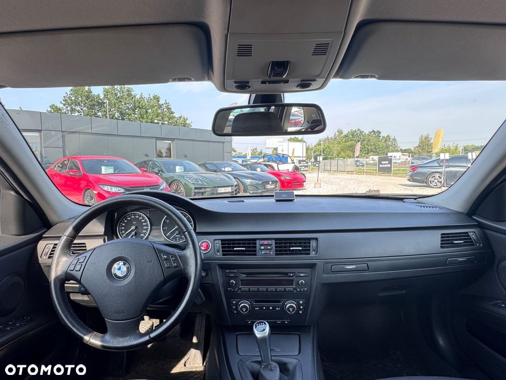BMW Seria 3 - 15