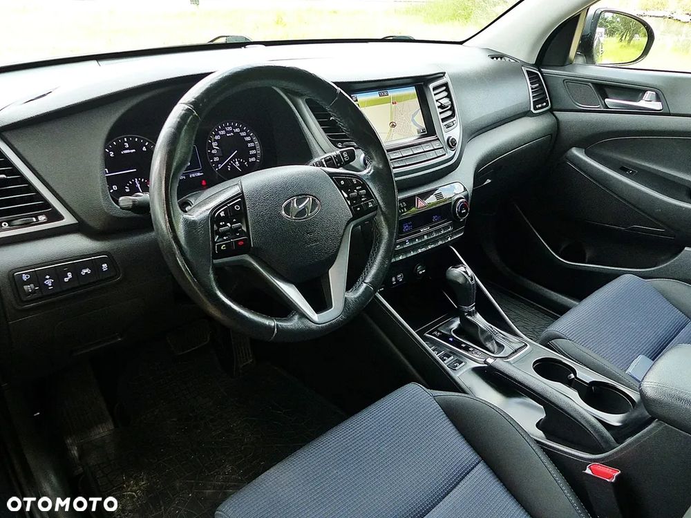Hyundai Tucson blue 1.7 CRDi 2WD DCT Style - 19