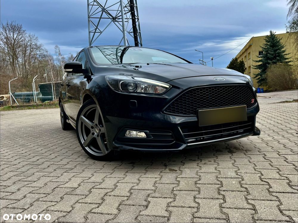 Ford Focus 2.0 TDCi ST-2 PowerShift - 22