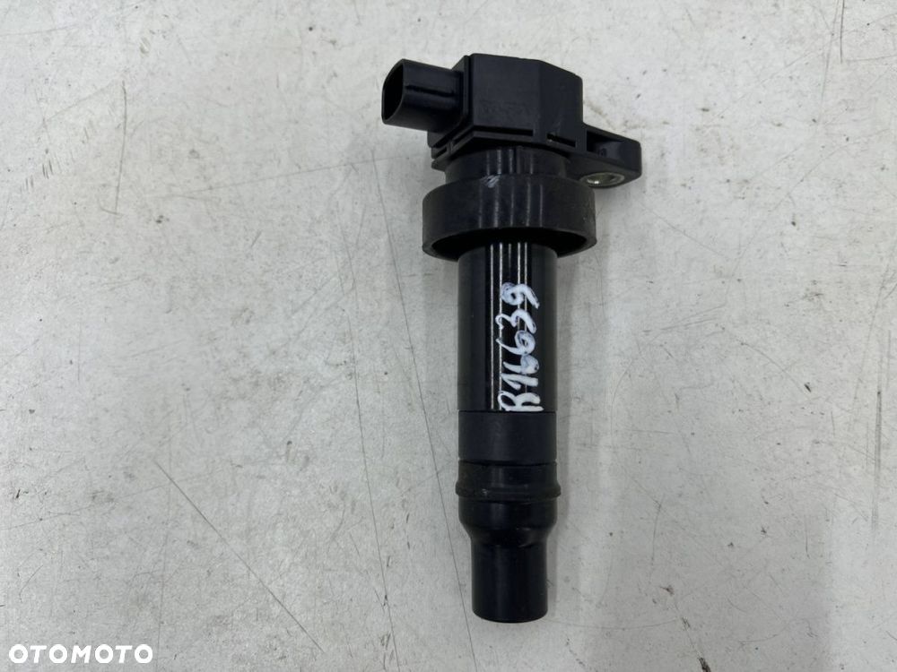 Cewka zapłonowa Hyundai i20 i30 i40 ix20 ix35 Tucson Ceed Rio Sportage Venga 1.4b 1.6b 27301-2b010 - 2