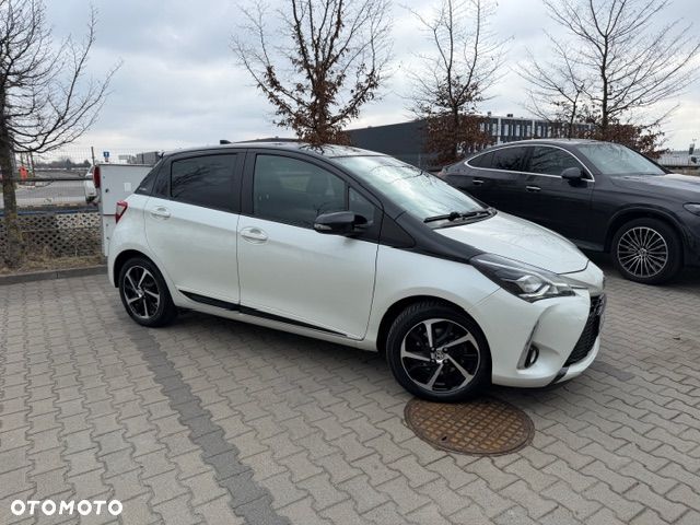 Toyota Yaris 1.5 Selection CVT - 11