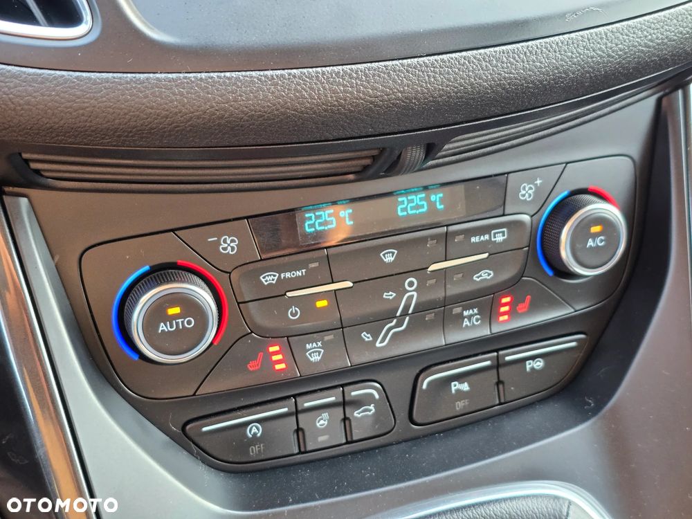Ford C-MAX 2.0 TDCi Start-Stop-System Titanium - 26