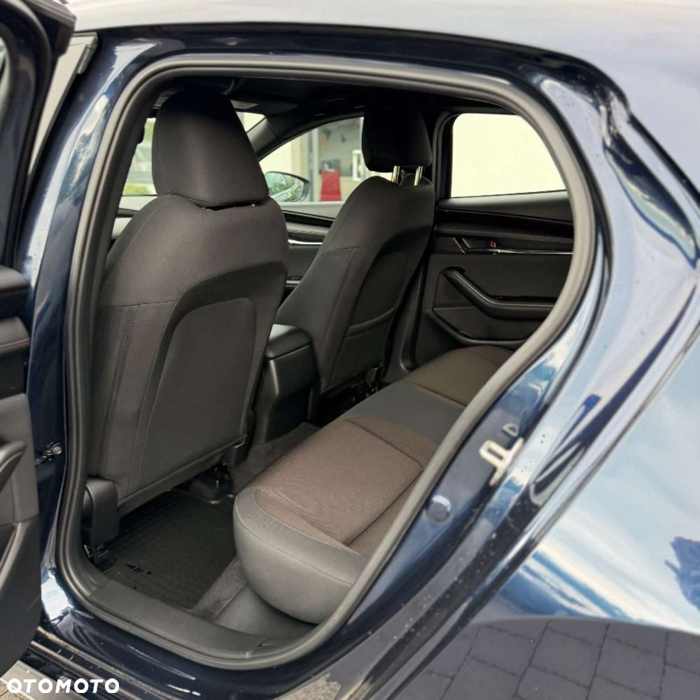 Mazda 3 - 19