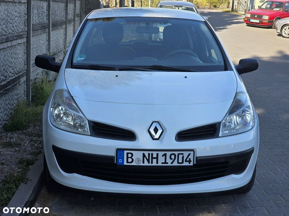 Renault Clio 1.2 16V Authentique - 2