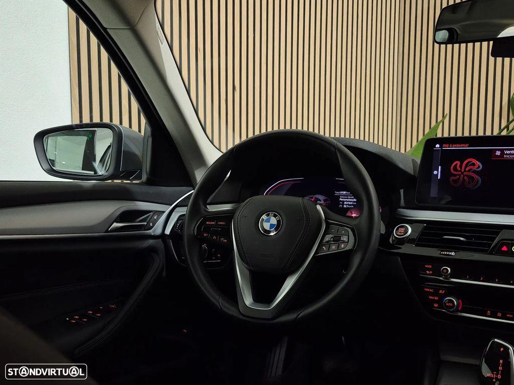 BMW 520 d Auto - 12