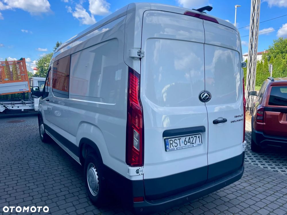 Maxus Deliver 9 - 5