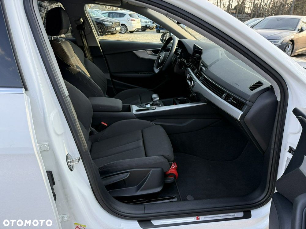 Audi A4 Avant - 28