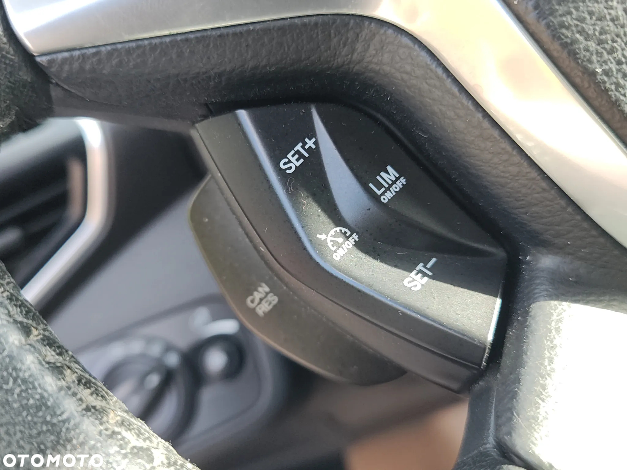 Ford Kuga 2.0 TDCi 4WD Titanium - 24