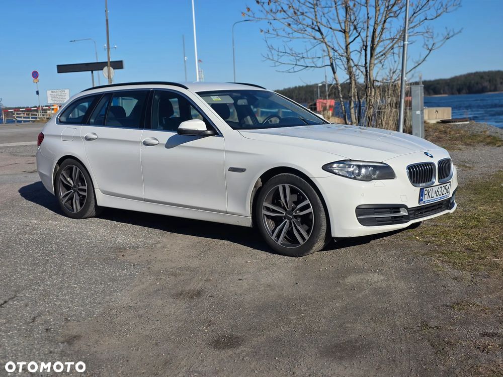 BMW Seria 5 520d xDrive - 6