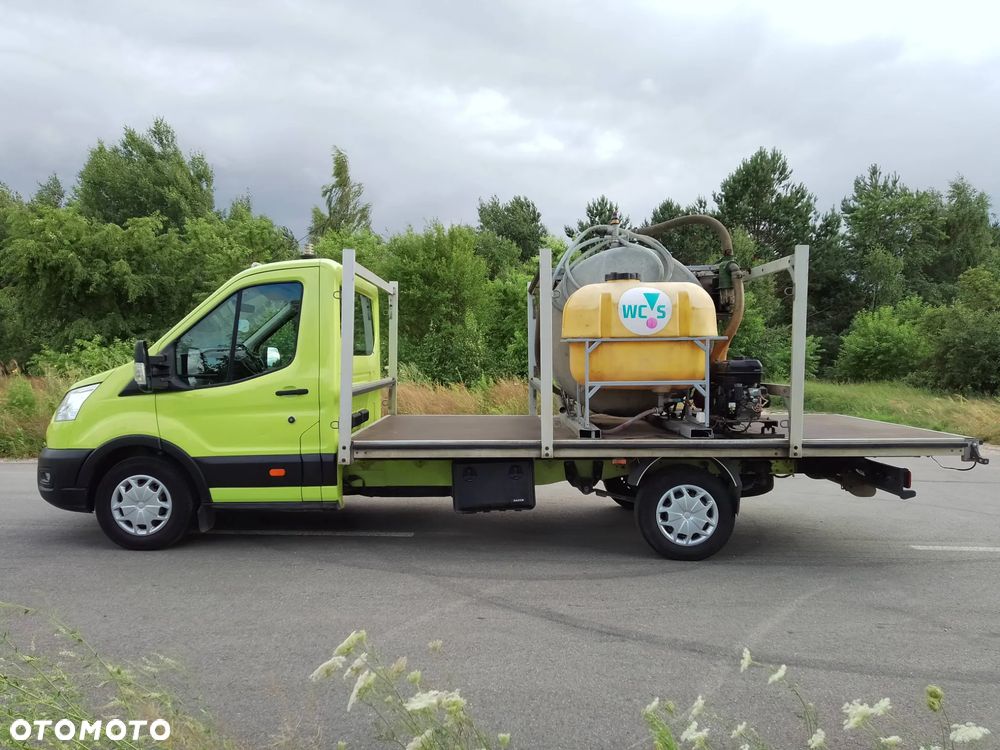 Ford Transit - 11
