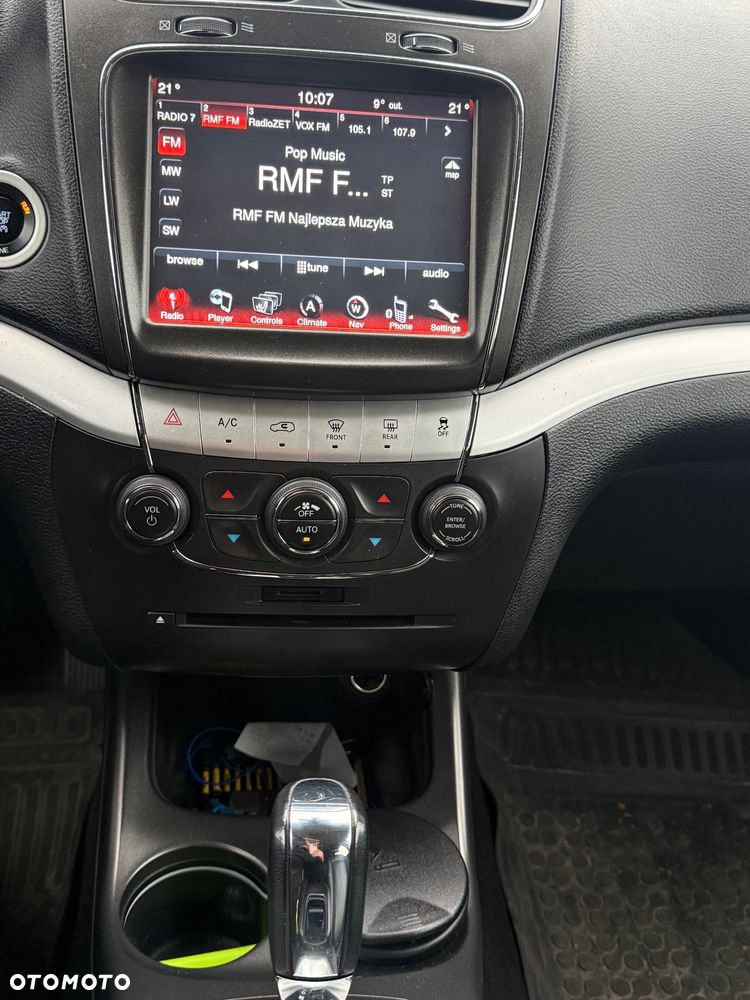 Fiat Freemont 2.0 Multijet Lounge AWD - 24