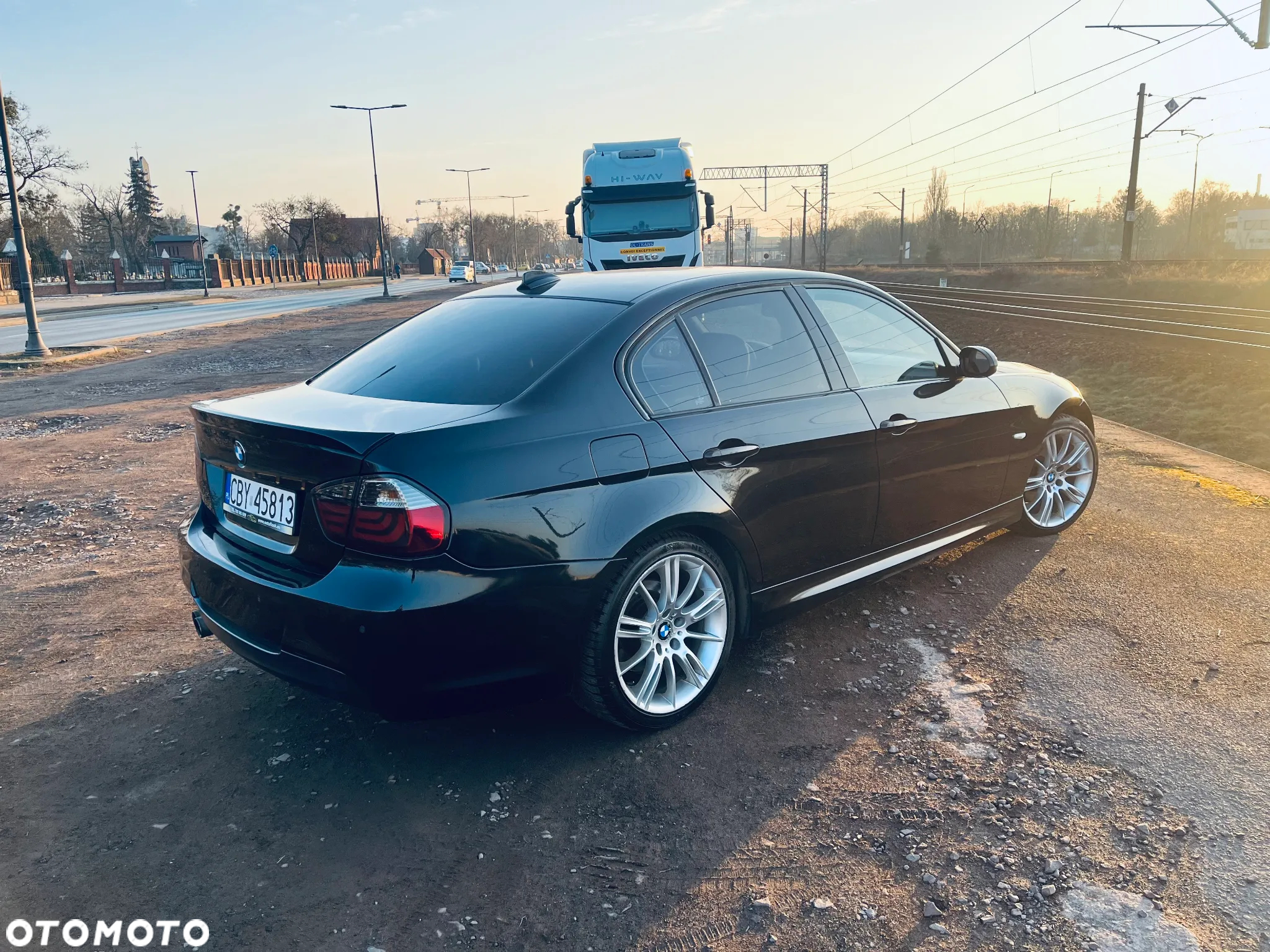 BMW Seria 3 325i - 13