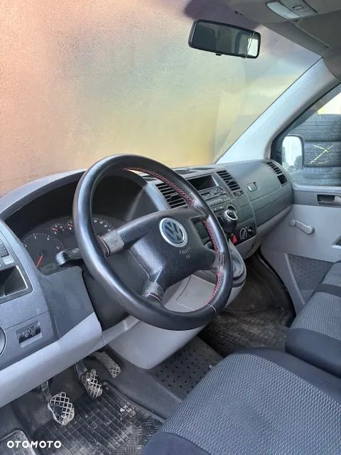 Volkswagen Transporter T5 TDI L2 4Motion - 3