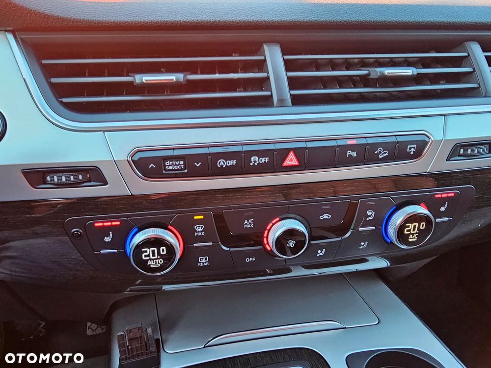 Audi Q7 - 28