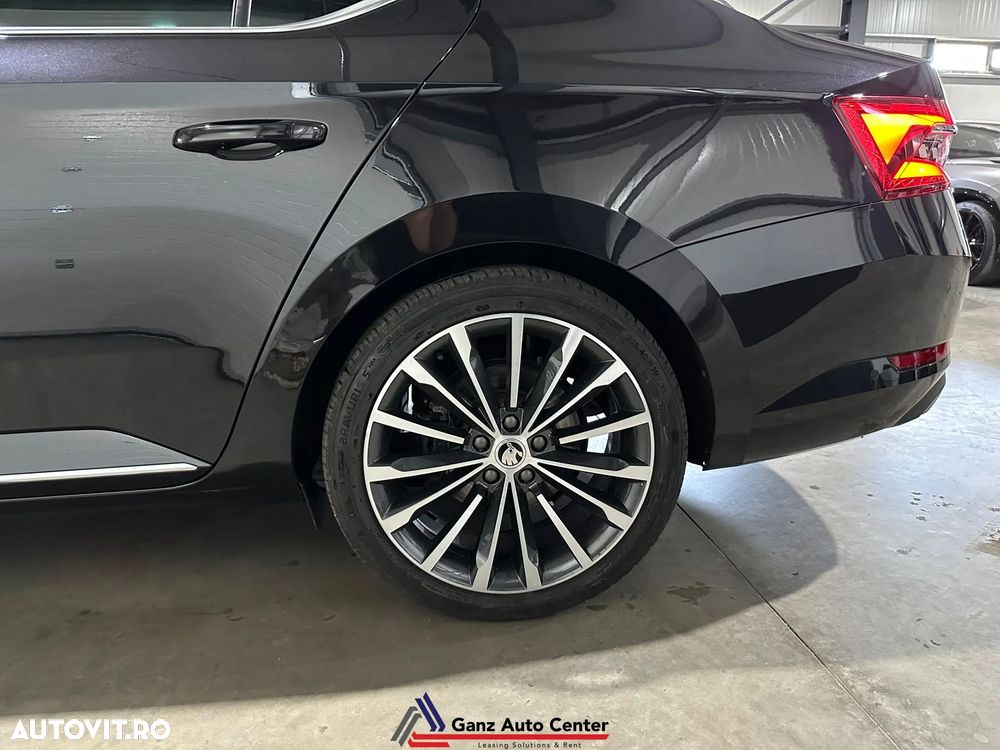 Skoda Superb 2.0 TDI 4X4 DSG Laurin & Klement - 39