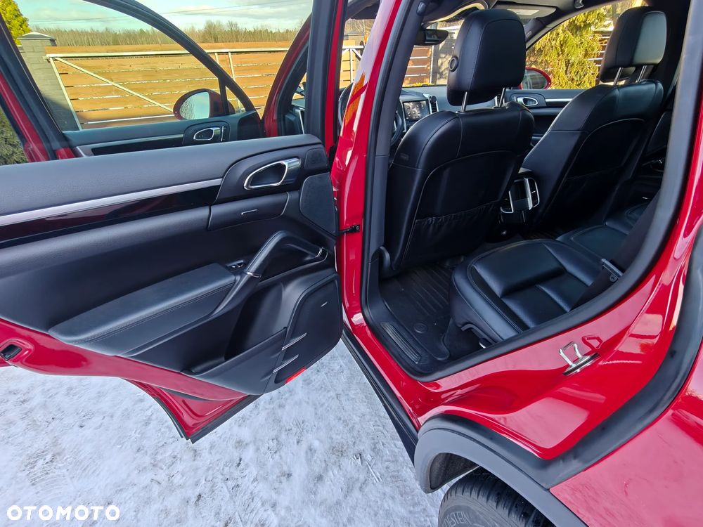 Porsche Cayenne Standard - 17