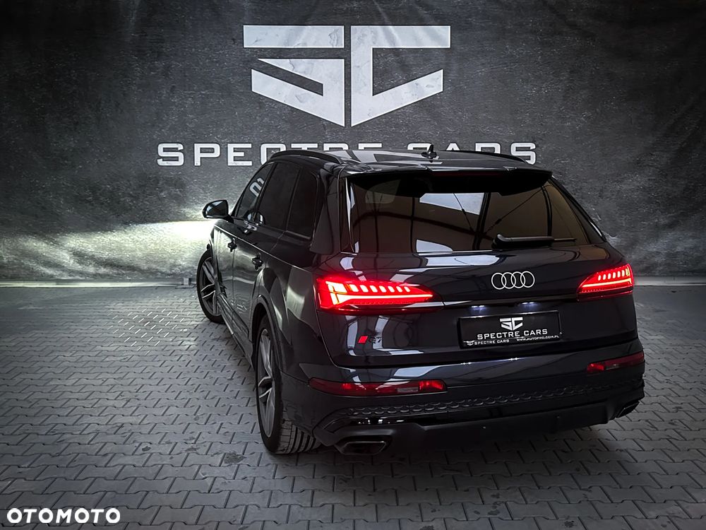 Audi Q7 - 8