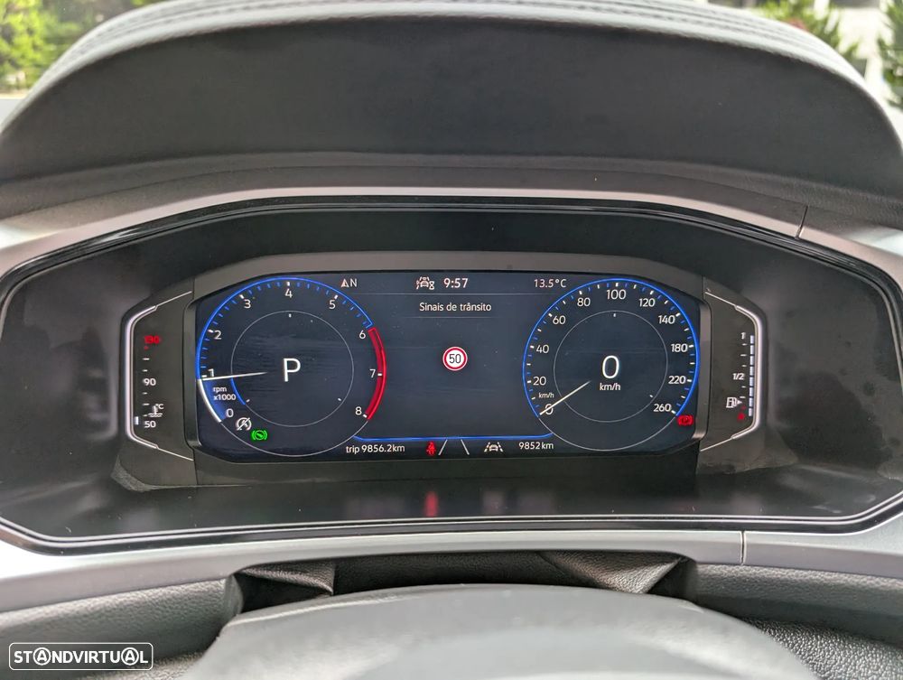 VW T-Roc 1.5 TSI Life DSG - 16