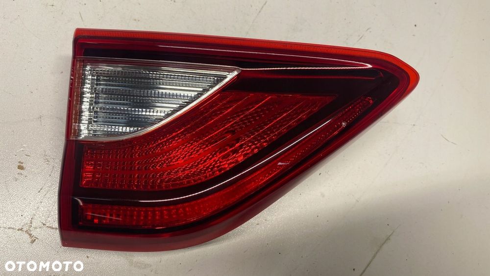 KIA STONIC LAMPA TYLNA TYŁ LEWA LEWY ZWYKŁA ŻARÓWKI 17-24 - 2