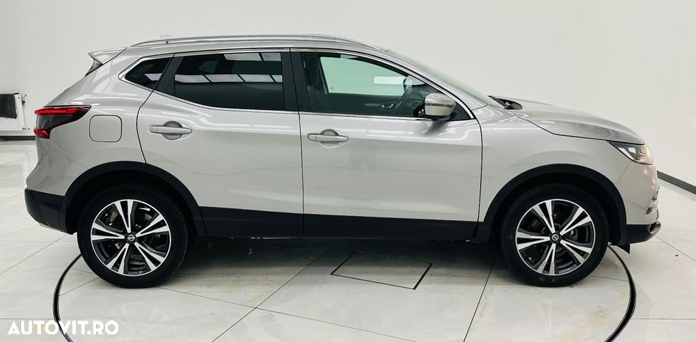 Nissan Qashqai 1.2 DIG-T Start/Stop N-Connecta - 33