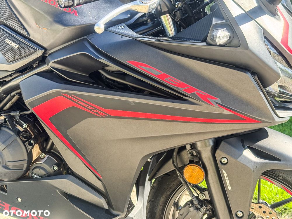 Honda CBR - 13