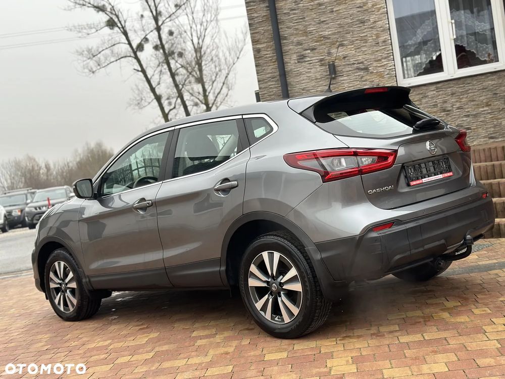 Nissan Qashqai 1.6 DCi Xtronic ACENTA - 8