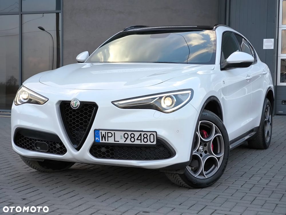 Alfa Romeo Stelvio 2.0 Turbo 16V AT8-Q4 Executive - 3