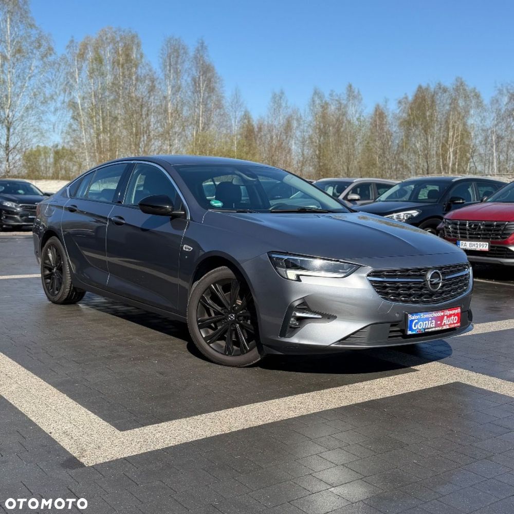 Opel Insignia - 2