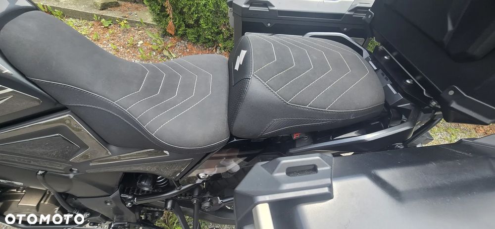 Suzuki V-STROM - 8