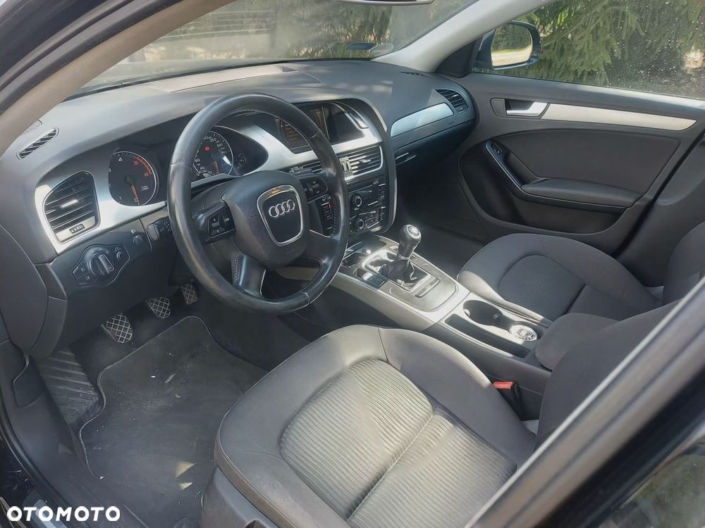 Audi A4 Limousine 2.0 TDI - 5