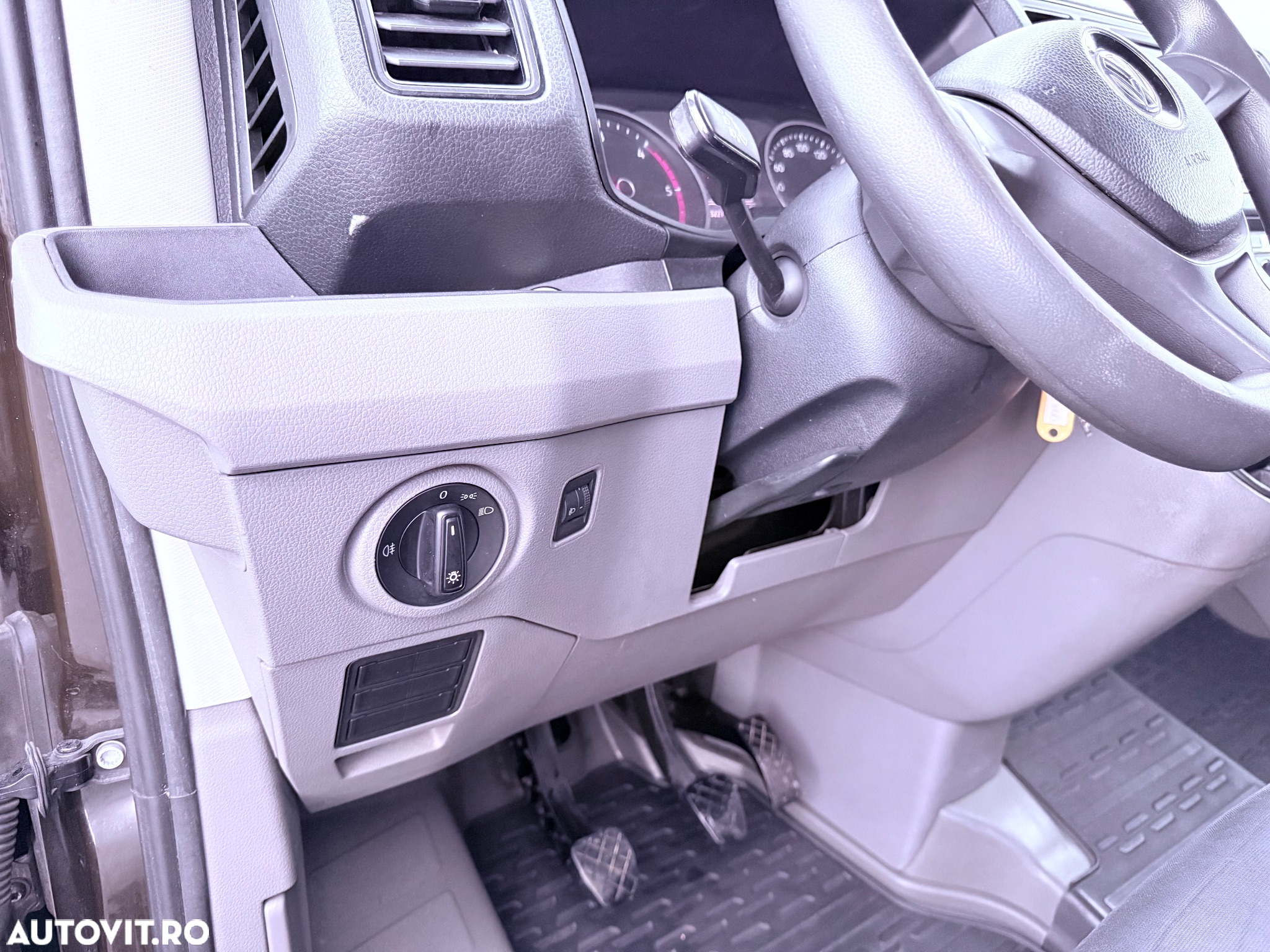 Volkswagen Crafter 3.5 CD Bena L3 FWD 103kW - 17