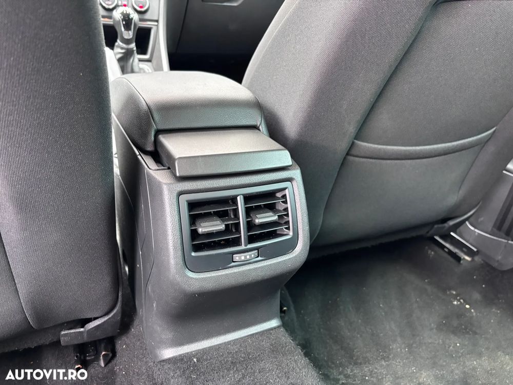 SEAT Leon 2015 — imagine 25