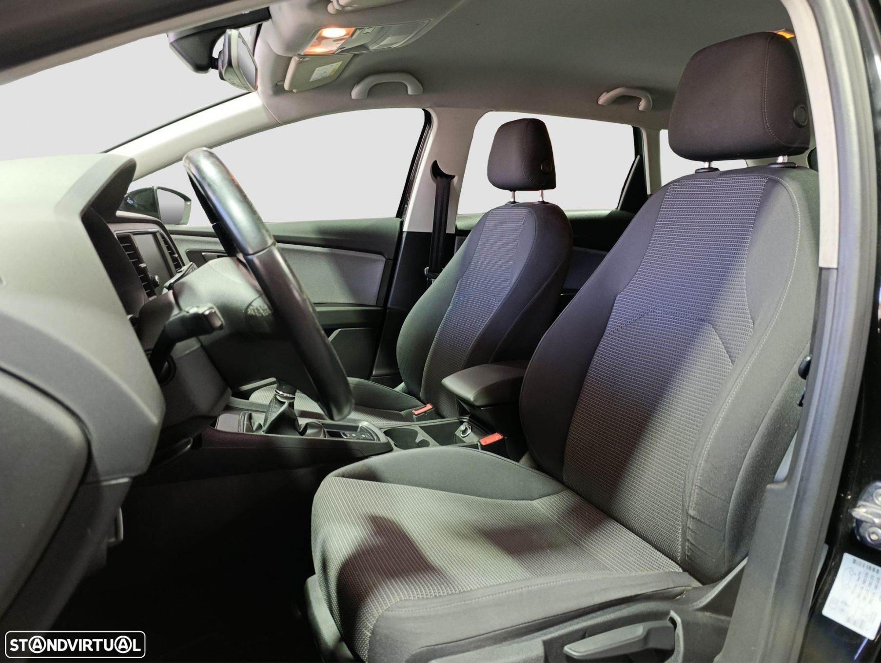 SEAT Leon 1.6 TDI Style S/S - 8